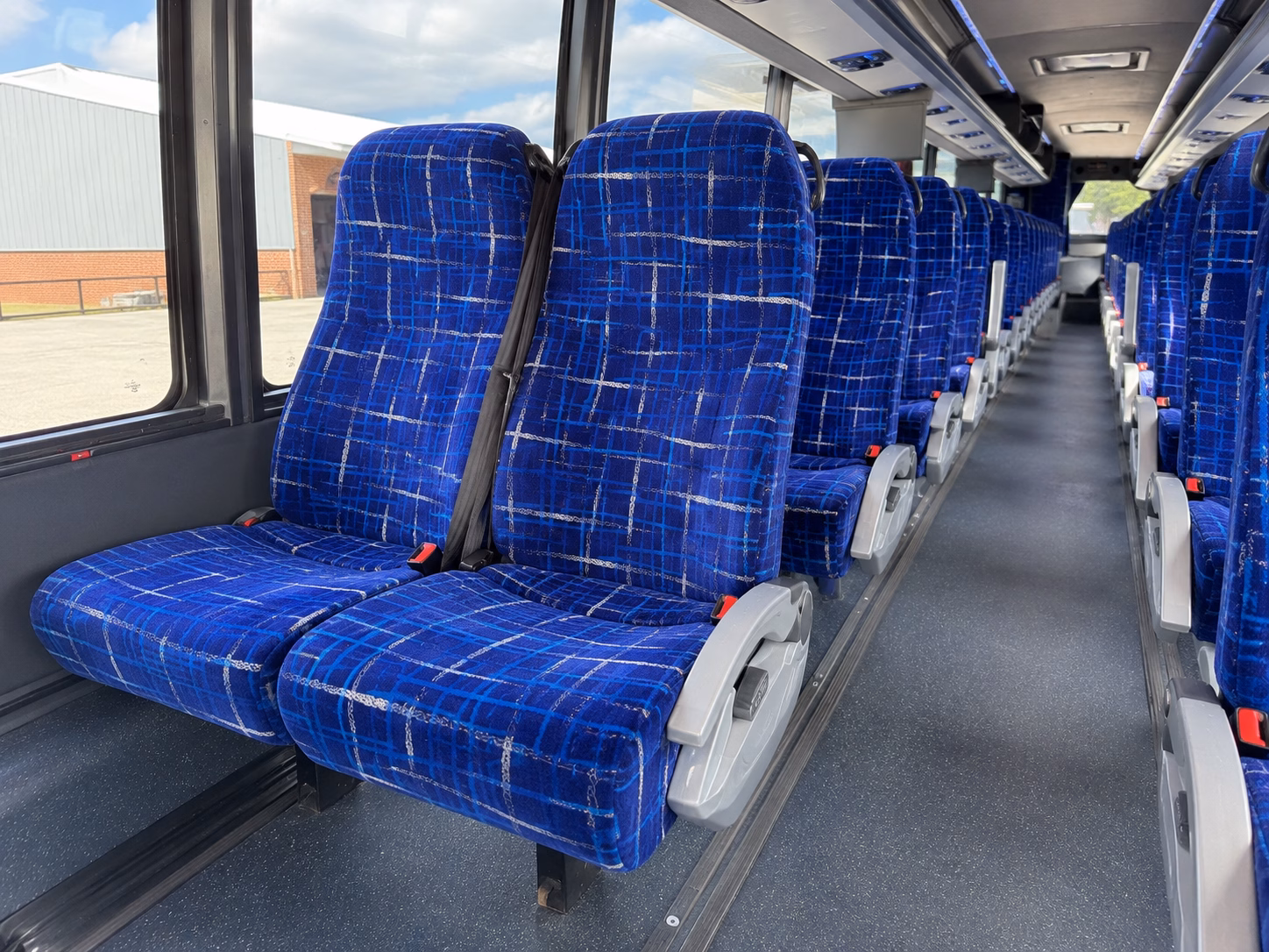 glendale charter bus hero 2