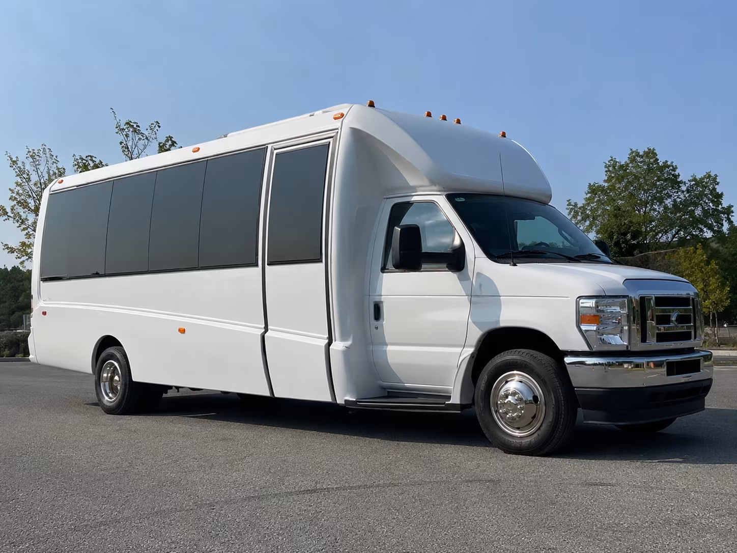 glendale night out party bus rental